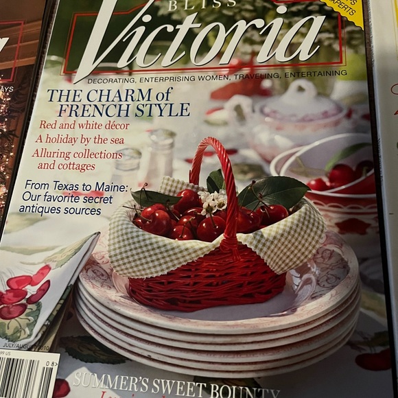 Victoria Magazine Collection - Picture 6 of 9